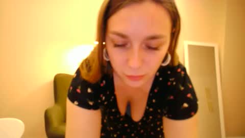 Snapshot of lucky_foryou_baby chatting on December 8, 4:07 pm lucky_foryou_baby online show from December 8, 4:07 pm