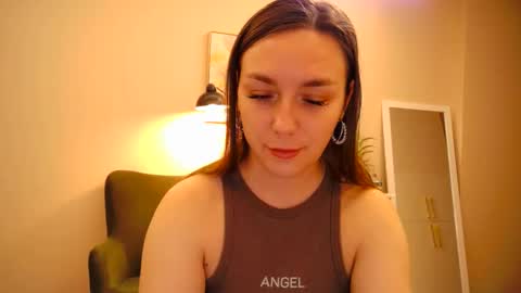Snapshot of lucky_foryou_baby chatting on January 13, 4:07 am lucky_foryou_baby online show from January 13, 4:07 am