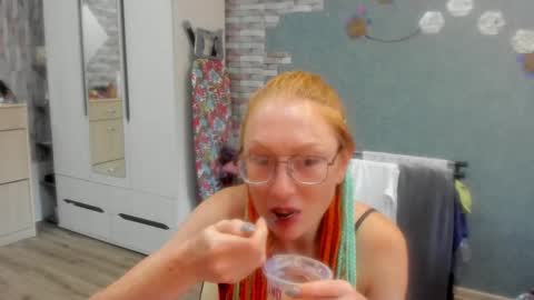 Snapshot of lucky_licky20 chatting on October 20, 2:47 am lucky_licky20 online show from October 20, 2:47 am