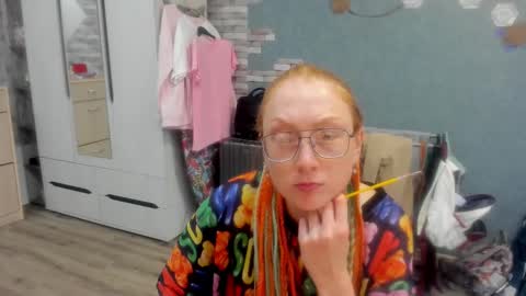 Snapshot of lucky_licky20 chatting on October 4, 4:18 am lucky_licky20 online show from October 4, 4:18 am