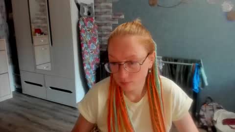 Snapshot of lucky_licky20 chatting on October 8, 4:50 am lucky_licky20 online show from October 8, 4:50 am