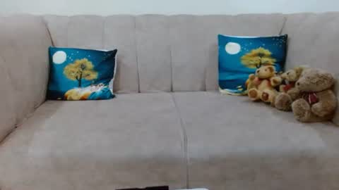 Snapshot of luckyawesome chatting on January 26, 3:38 am Crisiah online show from January 26, 3:38 am