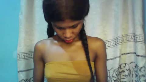 Snapshot of luckymadequeen chatting on January 20, 8:07 pm Gloria online show from January 20, 8:07 pm