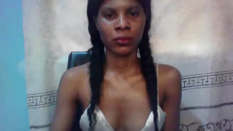 Snapshot of luckymadequeen chatting on February 9, 11:14 am Gloria online show from February 9, 11:14 am