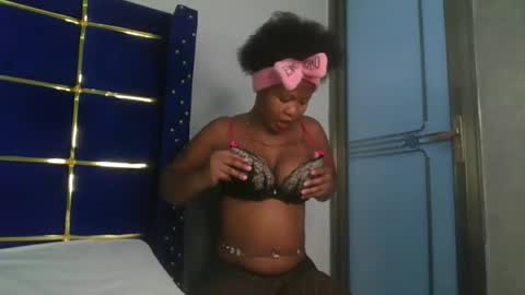 Lopez online show from October 26, 8:15 pm