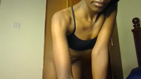 brielle online show from April 21, 4:41 am