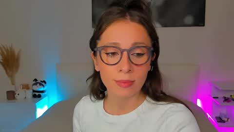 lucy__ray online show from February 23, 10:16 pm