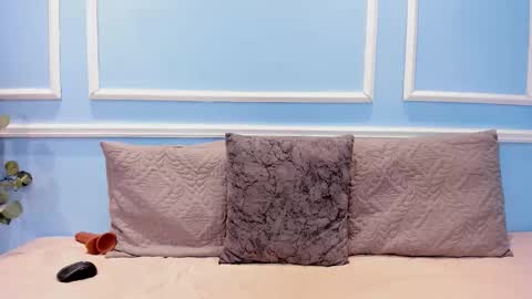 lucy_canel online show from November 8, 6:57 pm