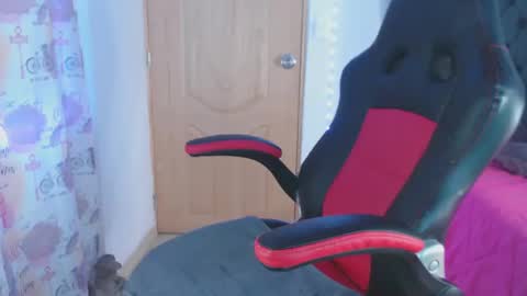 Snapshot of lucy_chanell chatting on January 14, 4:04 am lucy online show from January 14, 4:04 am