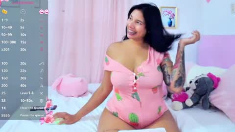 Lucy online show from May 8, 11:46 am