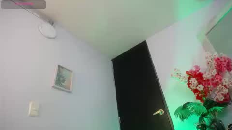 lucy online show from September 20, 5:17 am