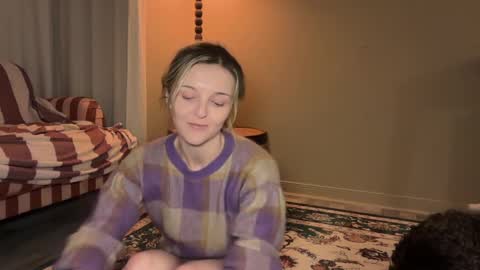 Lucy online show from April 1, 11:13 pm