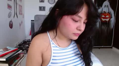 Snapshot of lucyferna chatting on October 5, 3:39 pm Lucya Fernanda online show from October 5, 3:39 pm