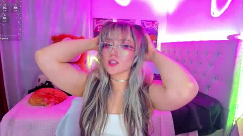 Lucy online show from September 23, 5:16 am