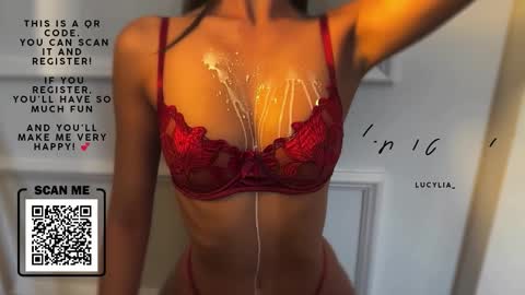 Snapshot of lucylia_ chatting on September 15, 5:42 pm Still dont have an account on CB and like my shows Wanna talk to me and write me in a chat Register with the link below online show from September 15, 5:42 pm