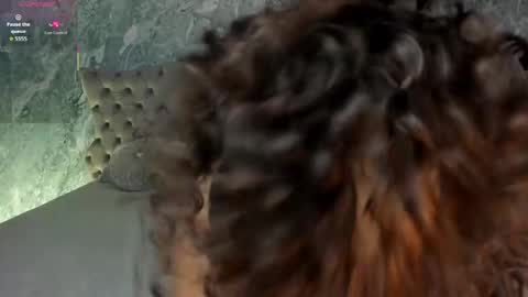 Lucy online show from October 18, 2:47 am