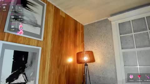 Lucy online show from March 22, 8:20 am