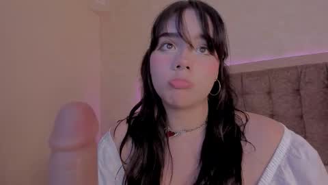 Luisa Giraldo online show from October 10, 3:17 pm