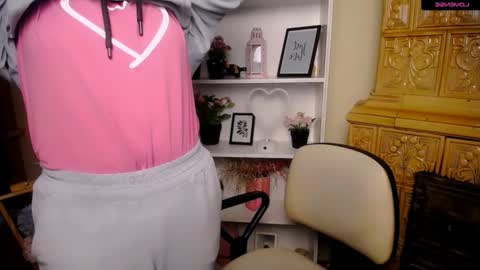 Luiza online show from December 16, 9:48 am