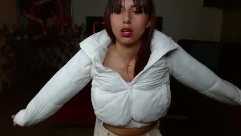 Lulu kiss online show from November 7, 11:53 pm