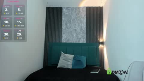 Luna Milf online show from November 5, 12:21 pm