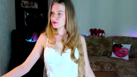 Snapshot of luna_evan chatting on January 27, 10:49 am luna_evan online show from January 27, 10:49 am