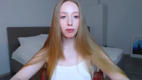 Luna online show from December 11, 9:01 pm