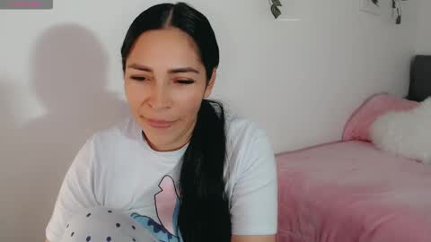 luna online show from February 18, 1:32 pm