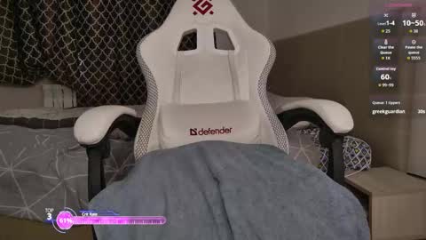 luna_loveeee online show from February 15, 5:43 am