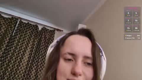 Snapshot of luna_loveeee chatting on September 30, 5:46 am luna_loveeee online show from September 30, 5:46 am