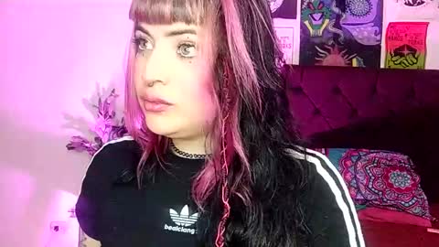 MISS LUNA  online show from December 2, 9:59 pm