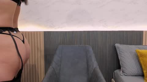 luna_valle online show from September 22, 8:29 pm