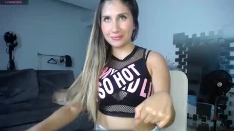 Snapshot of lunagardners chatting on January 21, 2:00 am lunagardners online show from January 21, 2:00 am