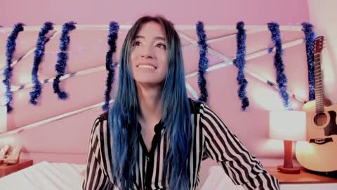 Snapshot of lunapagee chatting on December 26, 1:10 pm Luna Page online show from December 26, 1:10 pm
