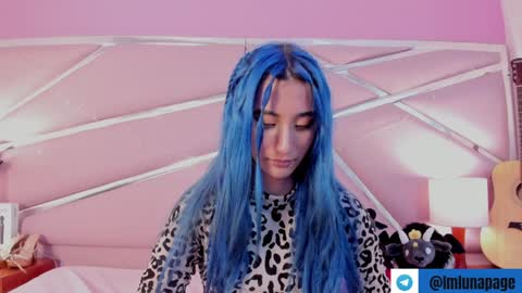 Snapshot of lunapagee chatting on February 7, 5:18 pm Luna Page online show from February 7, 5:18 pm