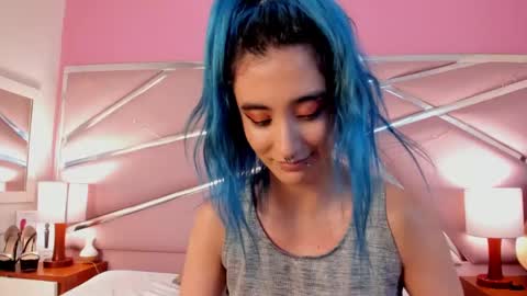 Snapshot of lunapagee chatting on March 11, 2:07 pm Luna Page online show from March 11, 2:07 pm