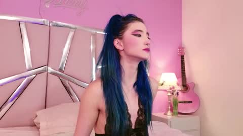Snapshot of lunapagee chatting on September 27, 8:49 pm Luna Page online show from September 27, 8:49 pm