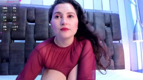 Luna online show from March 4, 9:00 pm