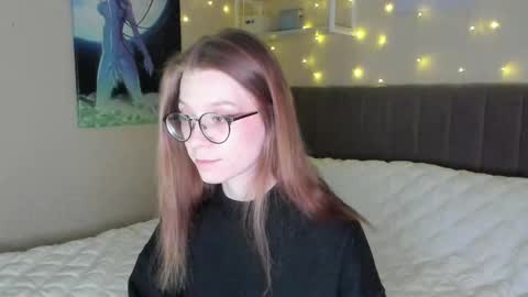 Snapshot of lunar_sofia chatting on February 14, 6:08 pm Sofia online show from February 14, 6:08 pm