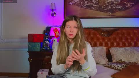 Luna Rishi online show from December 22, 6:49 am