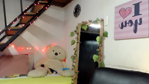 Snapshot of lunasky83 chatting on December 29, 5:31 am luna online show from December 29, 5:31 am