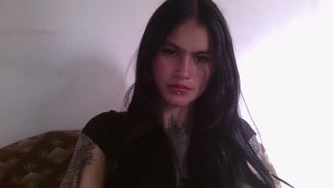 Snapshot of lunatica_2000 chatting on January 10, 4:51 pm Luna online show from January 10, 4:51 pm