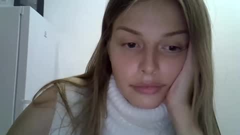 Snapshot of lunav7 chatting on October 28, 8:46 pm Luna  online show from October 28, 8:46 pm