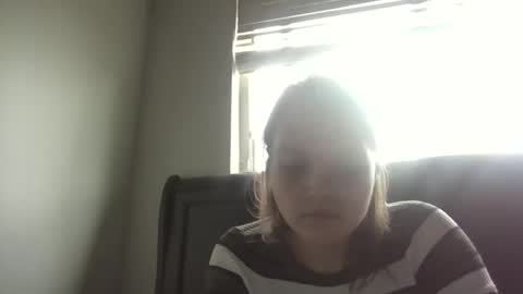 lusciousrose96 online show from April 29, 9:09 pm