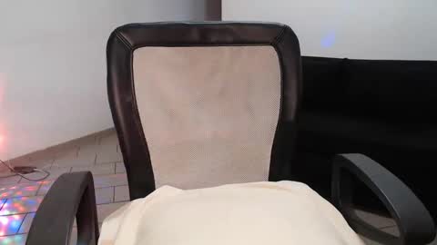 Snapshot of lusexyhot chatting on March 2, 9:19 pm lusexyhot online show from March 2, 9:19 pm
