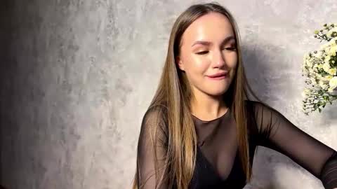 Snapshot of lushmira chatting on October 4, 11:31 pm Mira online show from October 4, 11:31 pm