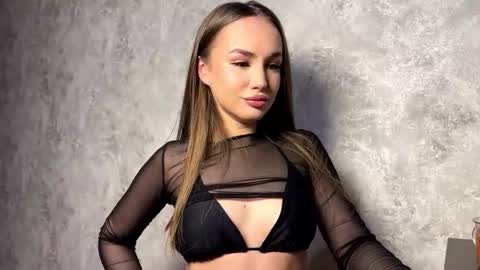 Snapshot of lushmira chatting on October 12, 8:55 pm Mira online show from October 12, 8:55 pm