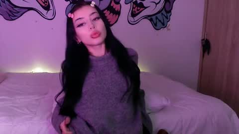 Snapshot of lustful_aprilx chatting on December 29, 3:33 am Valerie  April   online show from December 29, 3:33 am