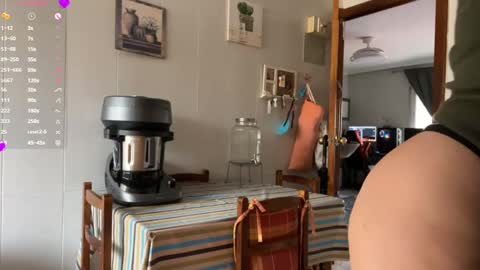 Snapshot of lustpsychos chatting on February 15, 8:33 am lustpsychos online show from February 15, 8:33 am