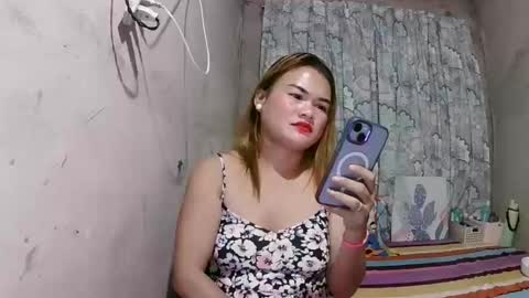 Flora Mae online show from February 3, 4:34 pm